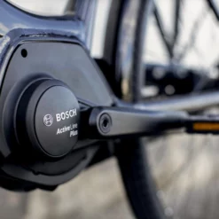 Elcykel Trek District+ 4 Lowstep 400wh Dam Svart -Cyklar affär G 601842515099 4