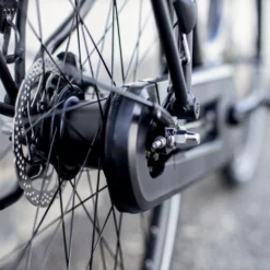 Elcykel Trek District+ 4 Lowstep 500wh Dam Svart -Cyklar affär G 601842515167 9