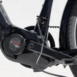 Elcykel Trek Allant+ 9s Svart -Cyklar affär G 601842615737 4