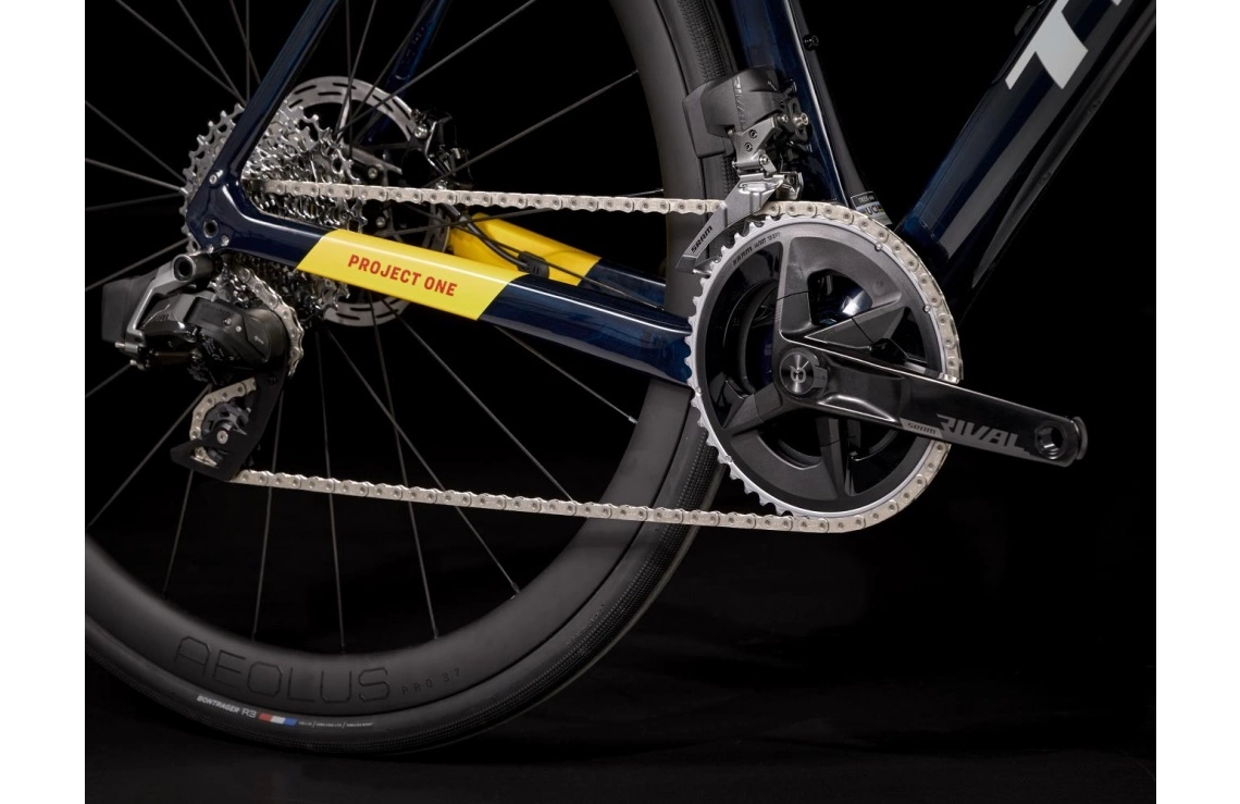 Racercykel Trek Domane Slr 6 Etap Gen 4 Röd/Blå 13 Racercykel Trek Domane Slr 6 Etap Gen 4 Röd/Blå - Bild 11