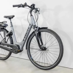 Elcykel Trek District+ 2 Lowstep 300wh Dam Grå -Cyklar affär G 768682136737 2