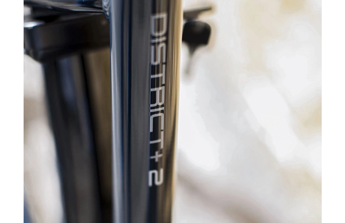 Elcykel Trek District+ 2 Stagger 400Wh Grå - Bild 3