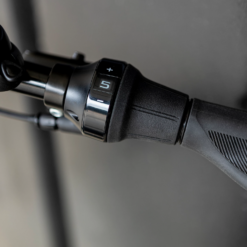 Elcykel Trek District+ 8 Mulsanne Blå -Cyklar affär districtplus8 22 35135 a alt10