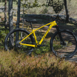 MTB ACTIVE 2022 Fly Carbon 110 29" Yellow -Cyklar affär dsc 1741 copy scaled kopia