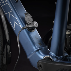 Elcykel Trek FX+ 2 Mörkblå -Cyklar affär fxplus2 23 35842 c alt3