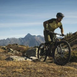 MTB Scott Genius 910 Grön -Cyklar affär genius 2023 scott bike photo by roofowler rz92027 kopia