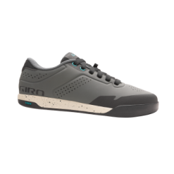 Cykelskor Giro Latch Dam Grå 5 Cykelskor Giro Latch Dam Grå -Cyklar affär giro latch w womens dirt shoe dark shadow sandstone profile 1