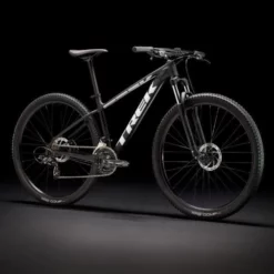 MTB Trek Marlin 4 29" Svart - 2022 26 MTB Trek Marlin 4 29" Svart - 2022 -Cyklar affär marlin4 22 29759 a portrait 1