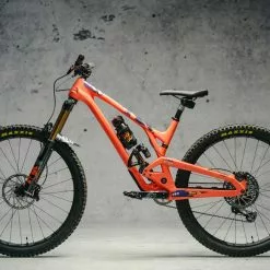 Ramskydd Dyedbro DB650 Purple