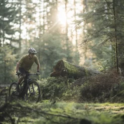 MTB Scott Spark 940 Svart - 2022 10 MTB Scott Spark 940 Svart - 2022 -Cyklar affär spark 2022 scott bike photo by roofowler hires rz71546 1 3